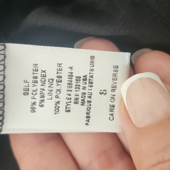 Elegant Black Starry Dress - Picture 7 of 8